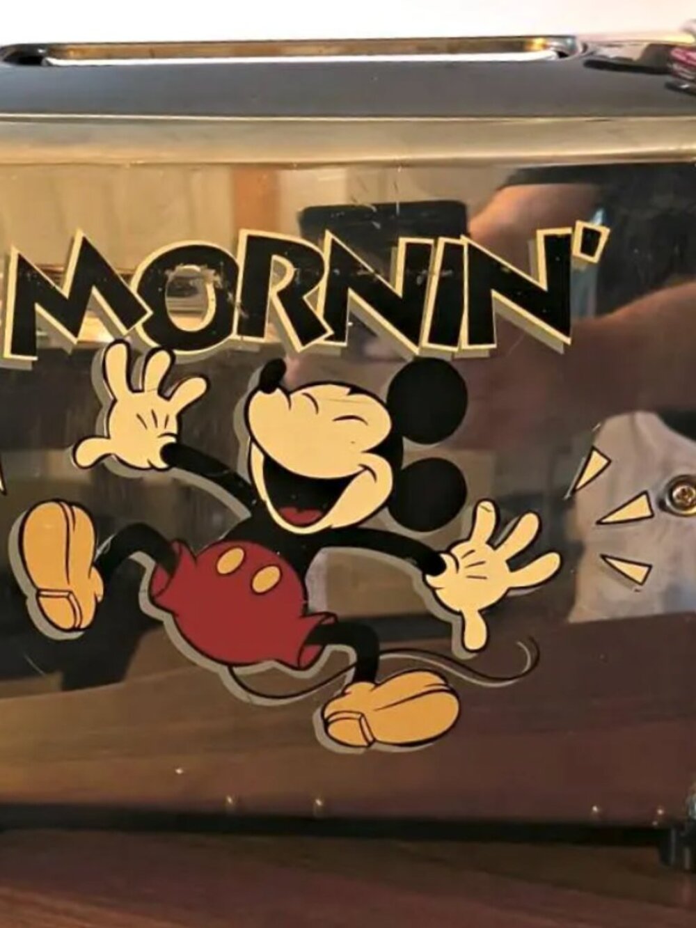 Mickey Mouse misucal fancy toaster